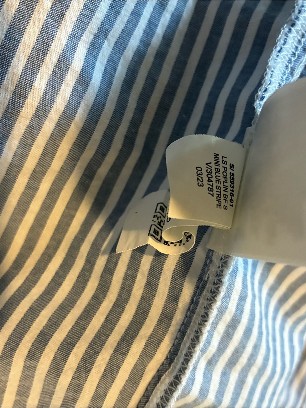 Old Navy Womens 3X Blue White Striped Button Down Shirt Long Sleeve 100% Cotton - Picture 5 of 7